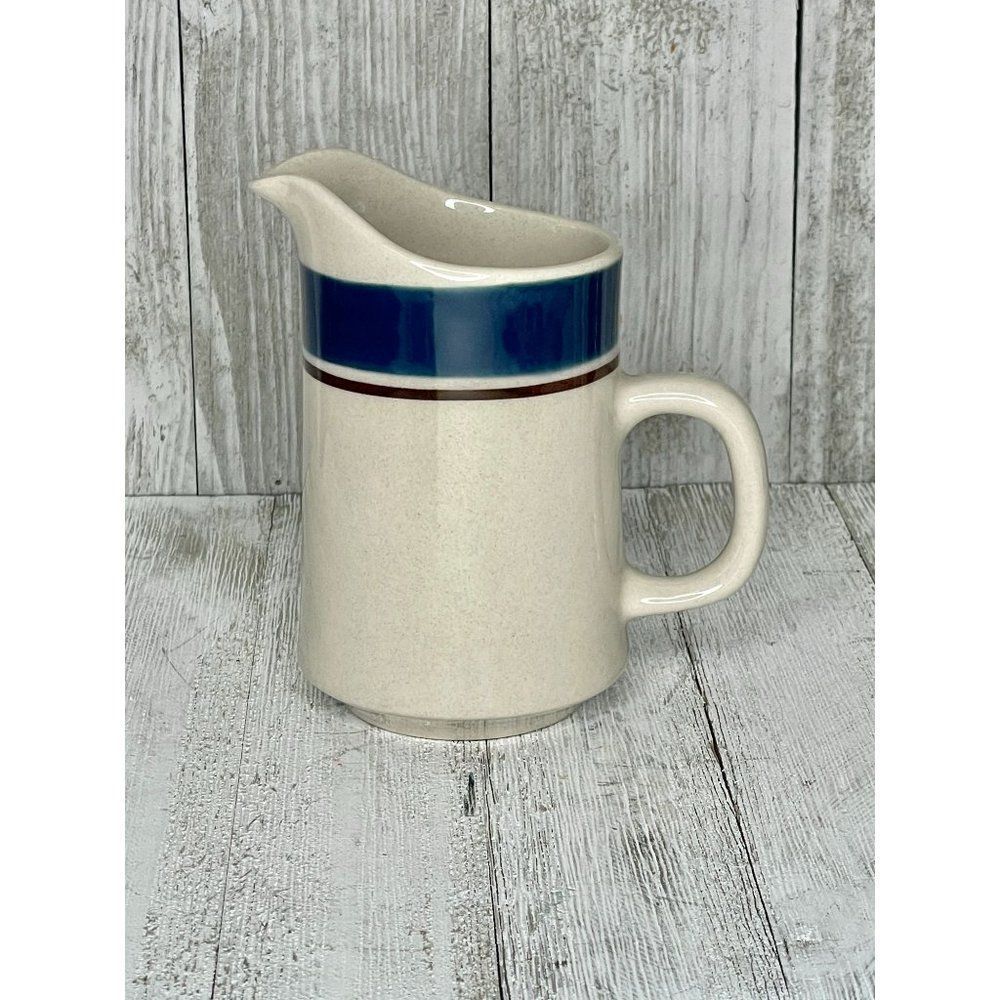 Vintage CAROUSEL STONEWARE 802 BLUE JAPAN Creamer